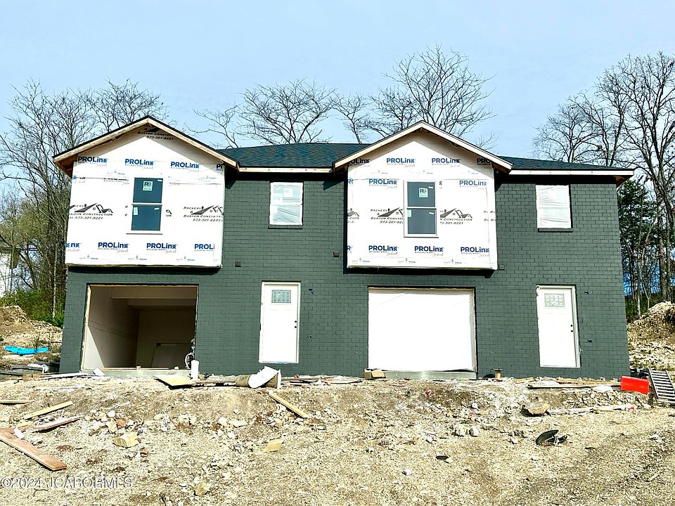 1st image of 504 Doe Run #A & B