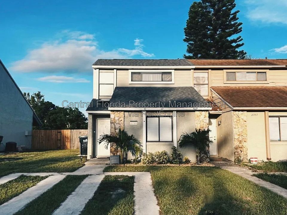 1st image of 2709 Hunt Club Ln #1