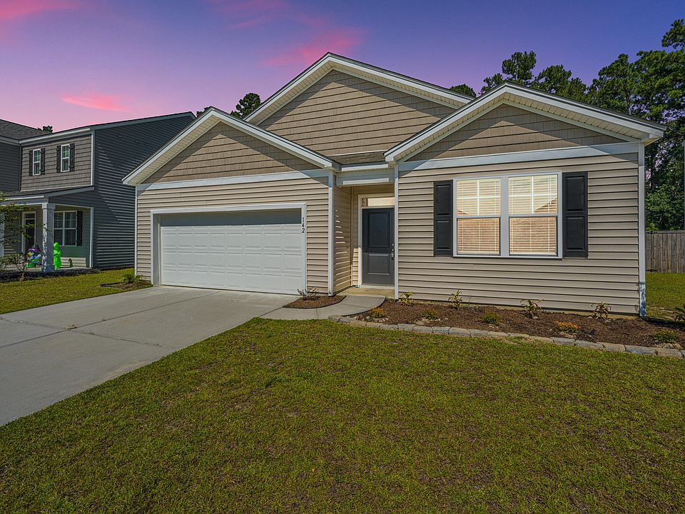 1st image of 142 Summit View Dr