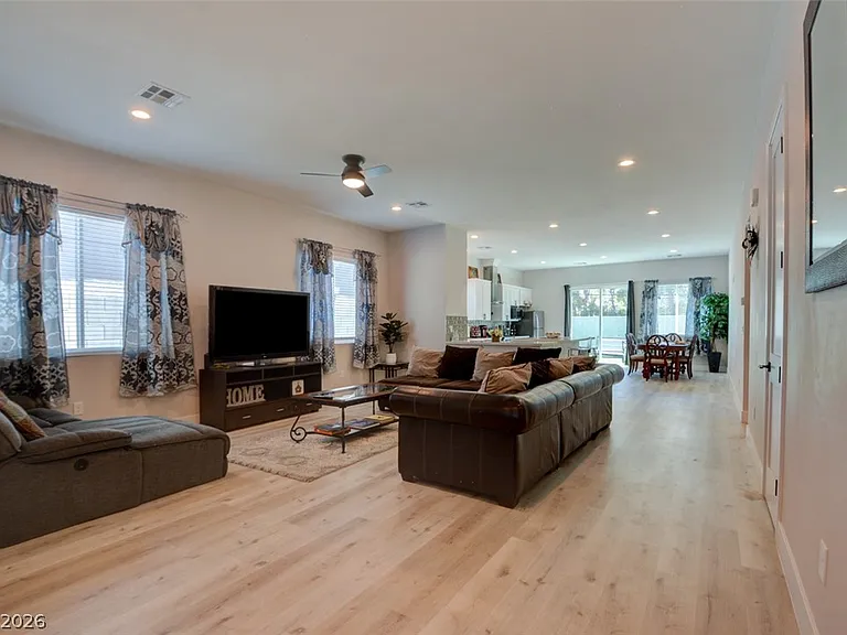 5534 Stormy Night Ct — Photo 6