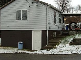 111 Curry Hill Rd, Lemont Furnace, PA 15456