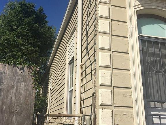 3rd image of 1355-57 Columbus St