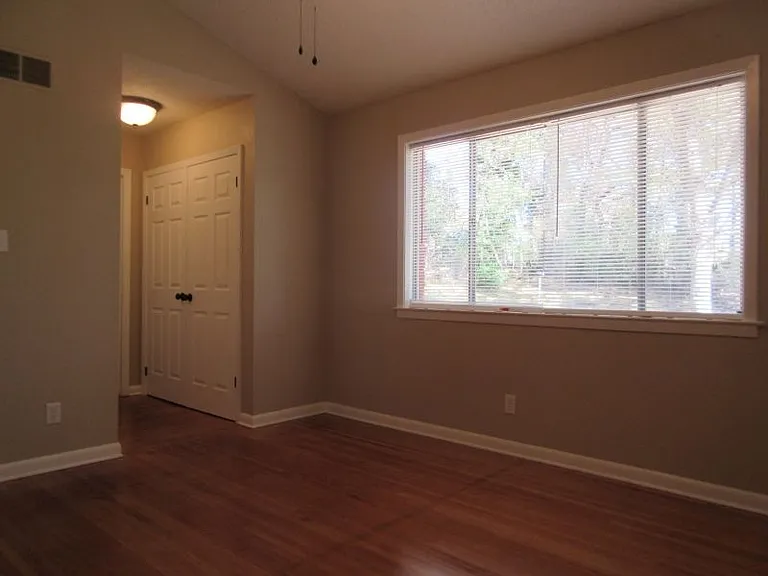 4090 Drowsy Ln — Photo 8