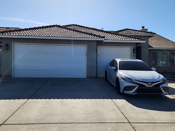 5th image of 64 Jensen Rd