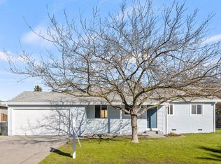 1624 Clinton Rd, Sacramento, CA 95825