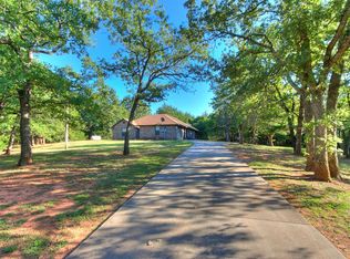 2800 Allspice Run, Norman, OK 73026