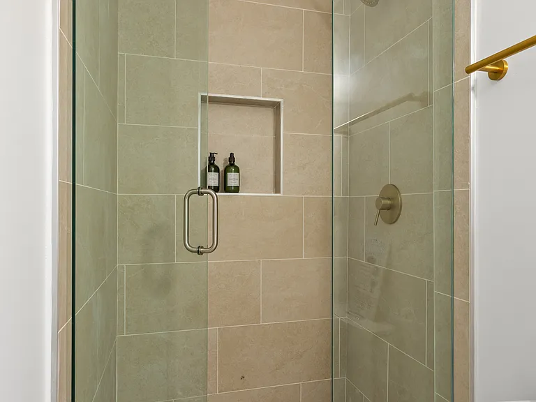 3712 Spring Hill Rd SE — Photo 15