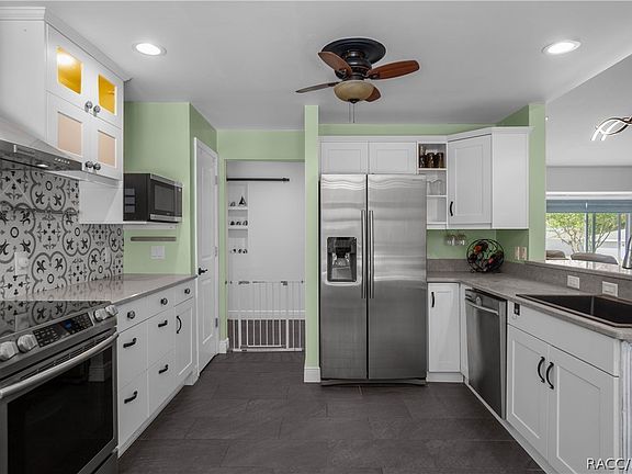 3rd image of 1700 Grove Manor Blvd