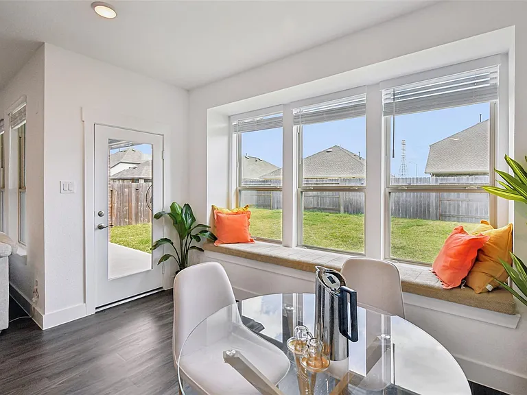 4806 Sand Clouds Dr — Photo 12