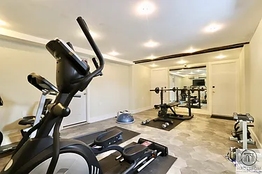 Rented by MADEHOME