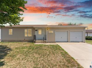 3508 N 10th Ave, Sioux Falls, SD 57104