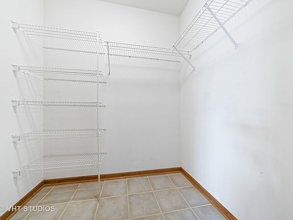 3rd image of 24217 Lavergne St