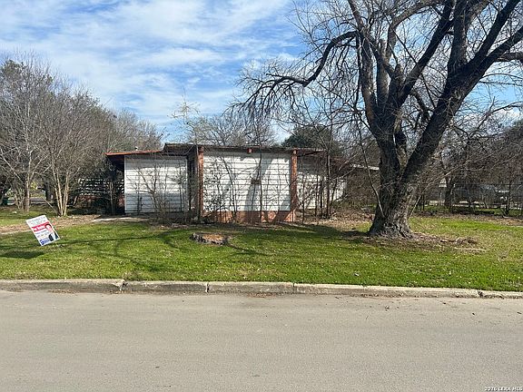 2nd image of 602 Brightwood