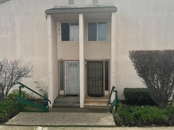 915 Acosta Plz Unit 6, Salinas, CA 93905