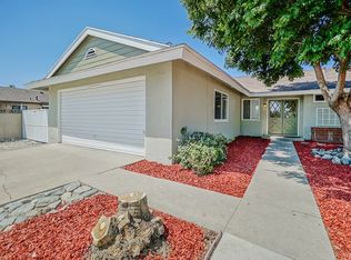 1033 Cedar Ct, Upland, CA 91786