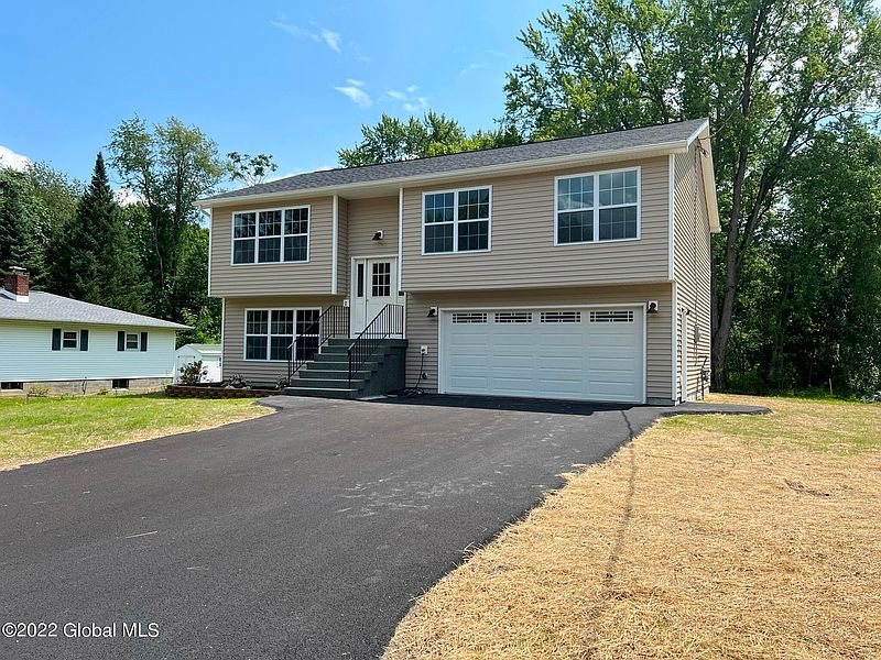 2nd image of 17 Start Avenue