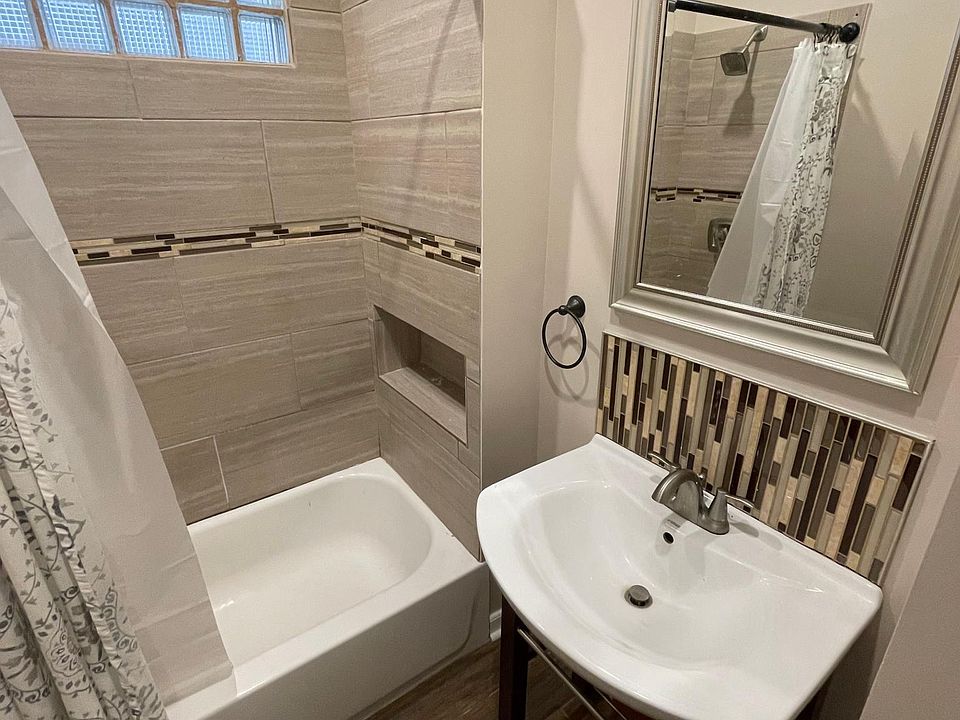 Bathroom (2)
