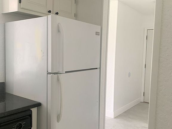 4th image of 13839 Fairway Island Dr APT 1112