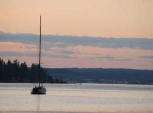1511 Madrona Point Dr, Bremerton, WA 98312