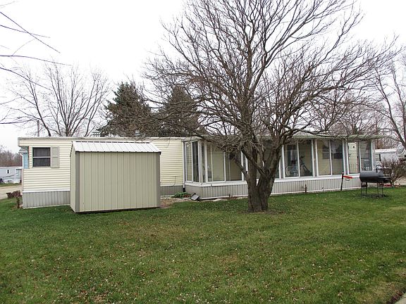 3rd image of 217 Linda Cir