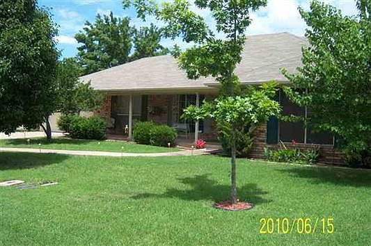 1st image of 1200 Beverly Dr