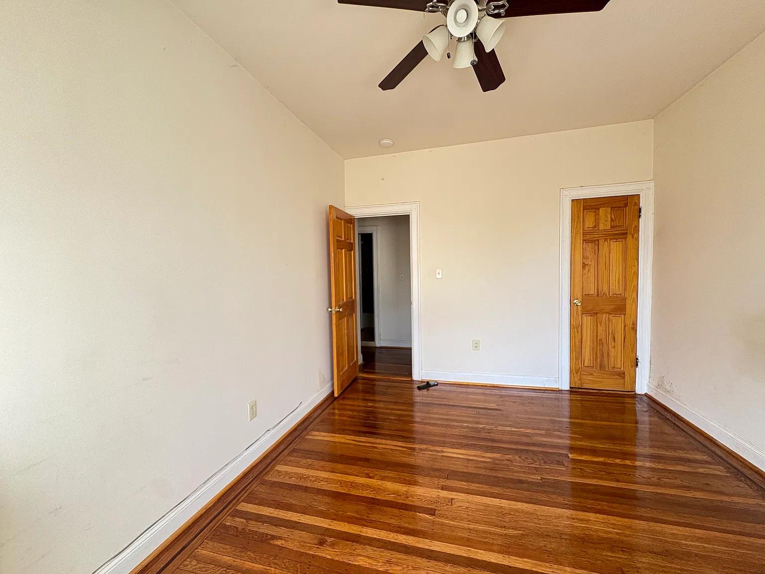 1 bed, 650 sqft, $2,350 — Photo 3