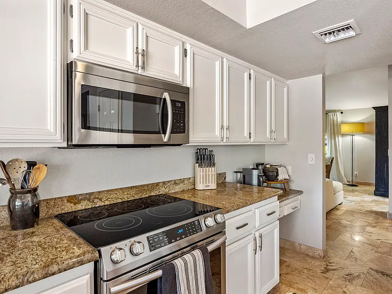 10608 E Arabian Park Dr — Photo 24