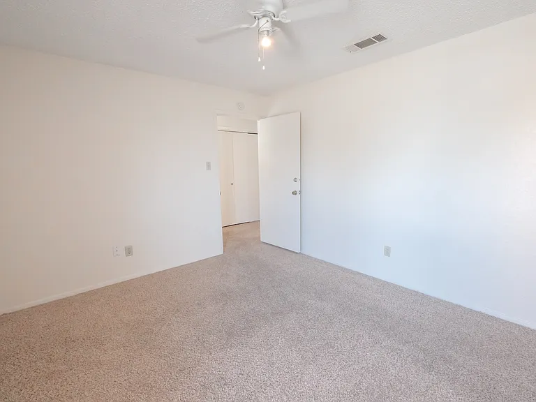 4829 Diaz Ave #1 — Photo 16