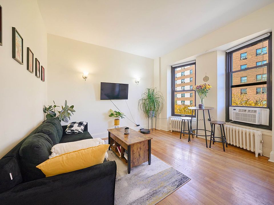 1st image of 78 Manhattan Ave APT 4H