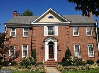 1317 19th Rd S, Arlington, VA 22202