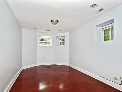 2610 W Evergreen Ave, Chicago, IL, 60622