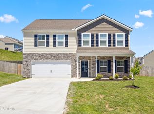 1862 Hampton Place Cir, Loudon, TN 37774