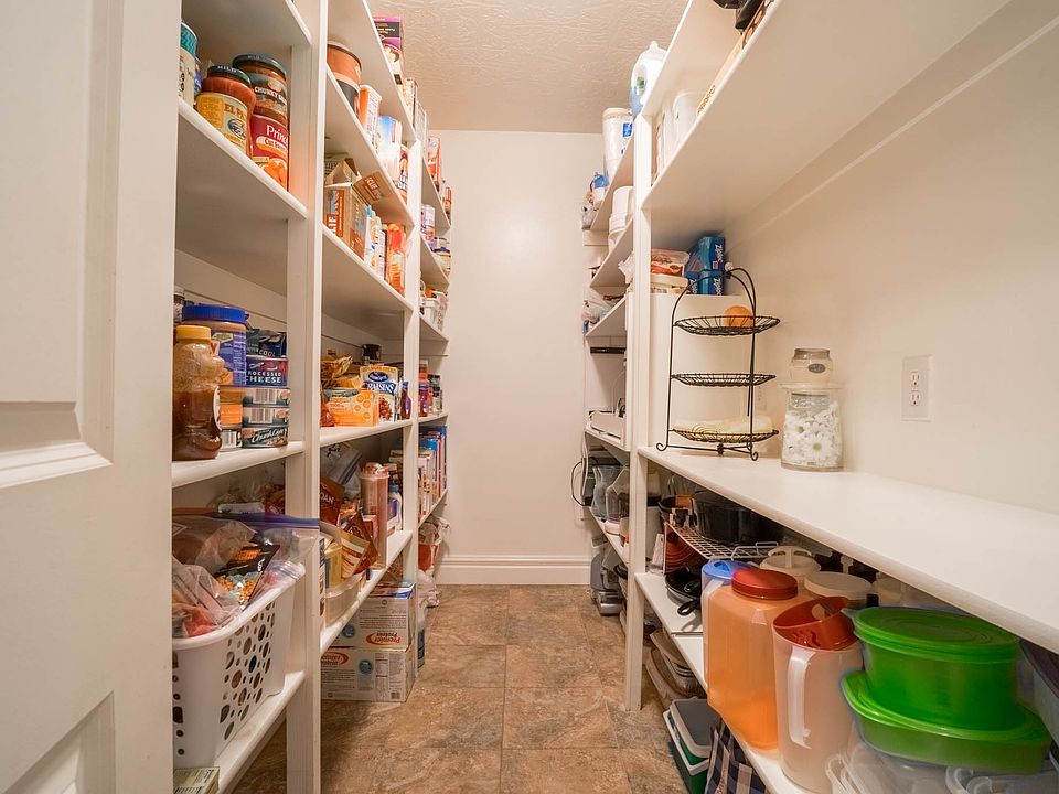 1st image of 4135 W Sandalwood Dr