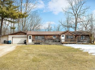 15241 Seymour Rd, Linden, MI 48451