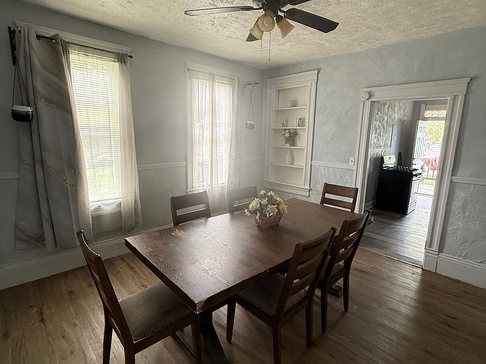 2nd image of 6805 Clark Ave