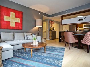 550 W 45th St APT 1813, New York, NY 10036
