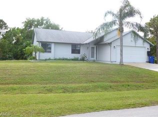 4528 Lake Heather Cir, St James City, FL 33956