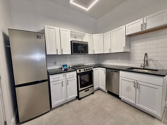 4th image of 150 E Clifton Ave #L2