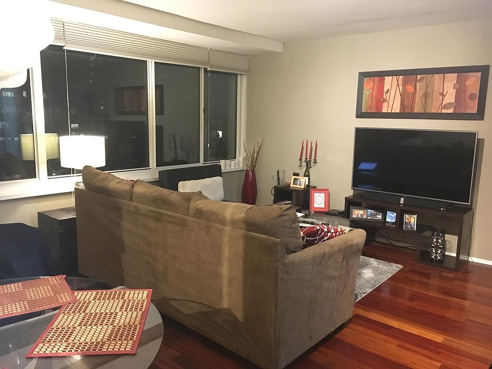 1st image of 211 E Ohio St APT 2622