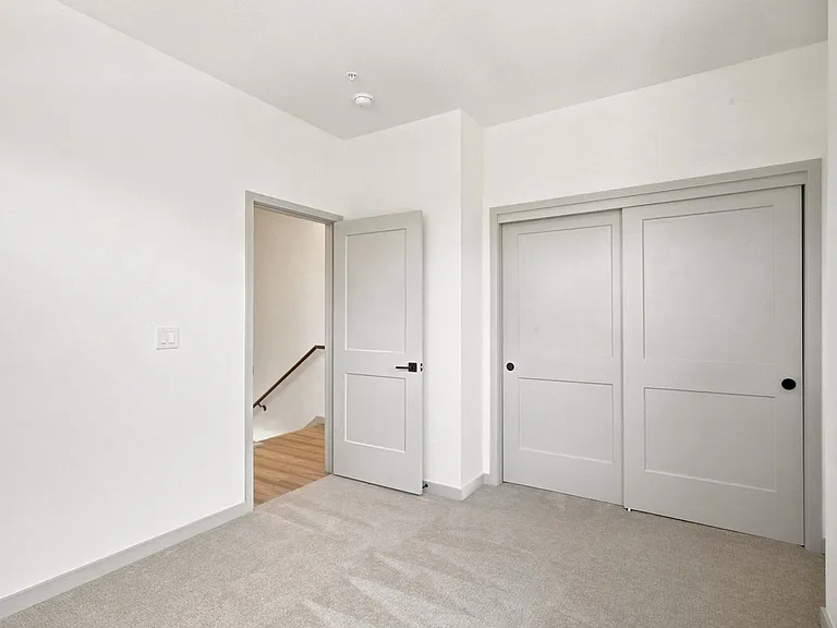 University Hills Townhomes — Photo 55