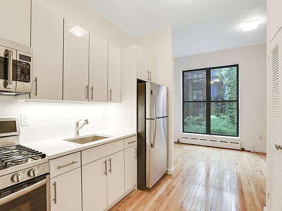 5th image of 230 W 75th St APT 1
