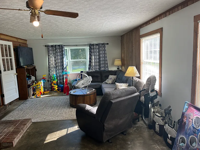 495 Apple Grove Rd — Photo 11