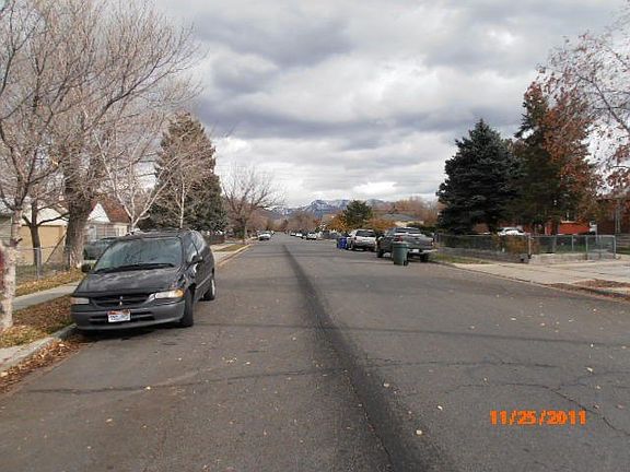 3rd image of 1368 W Pacific Ave