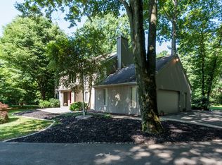 1115 Winchester Trl, Downingtown, PA 19335