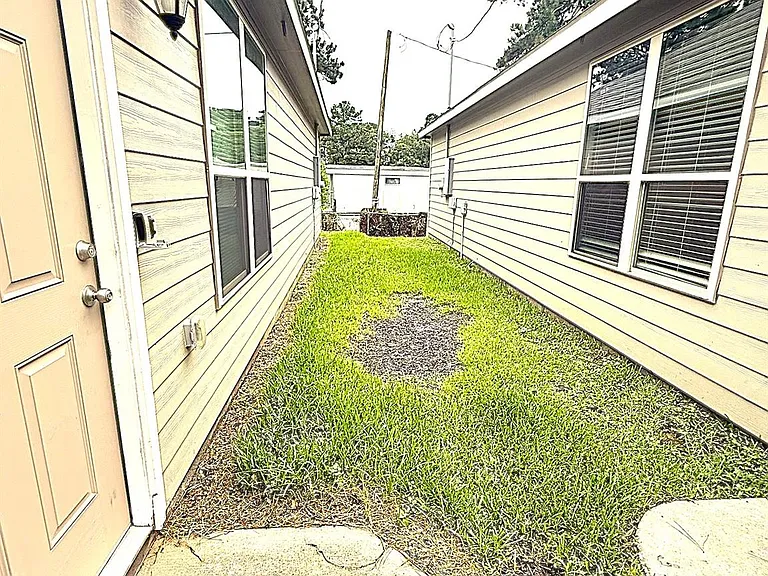 11606 Vistawood St — Photo 23