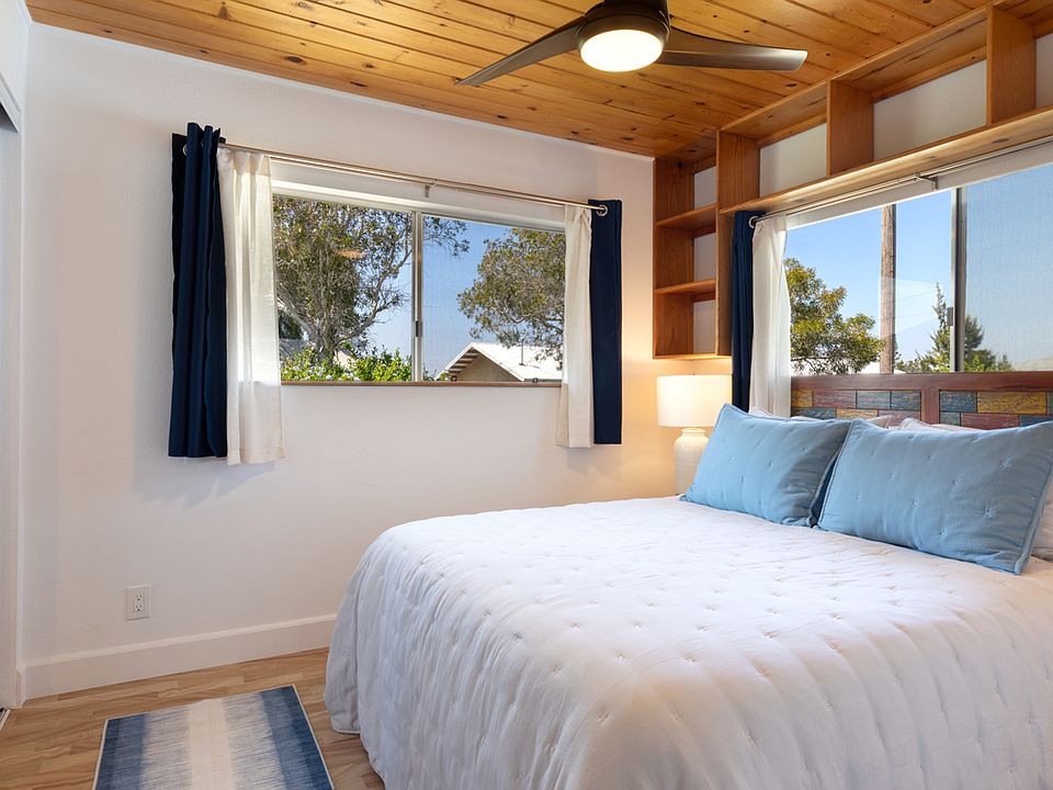 Primary Bedroom with Memory Foam queen bed