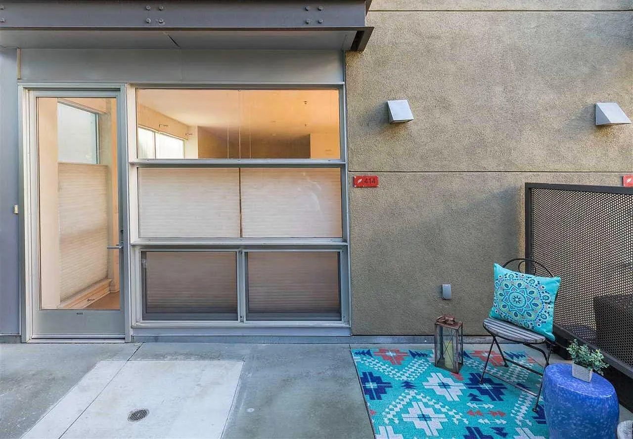 1 bed, 576 sqft, $2,395 — Photo 4
