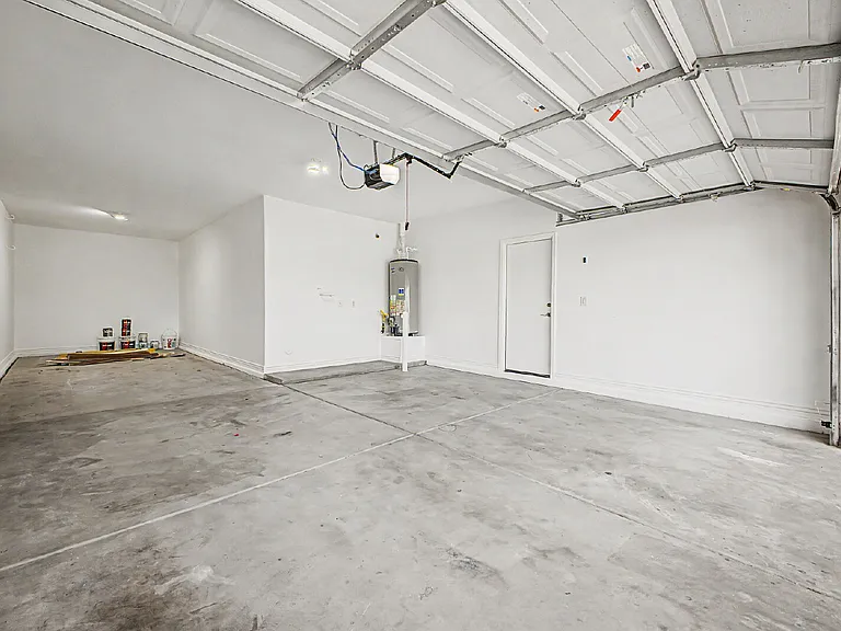 16124 N 180th Ln — Photo 36
