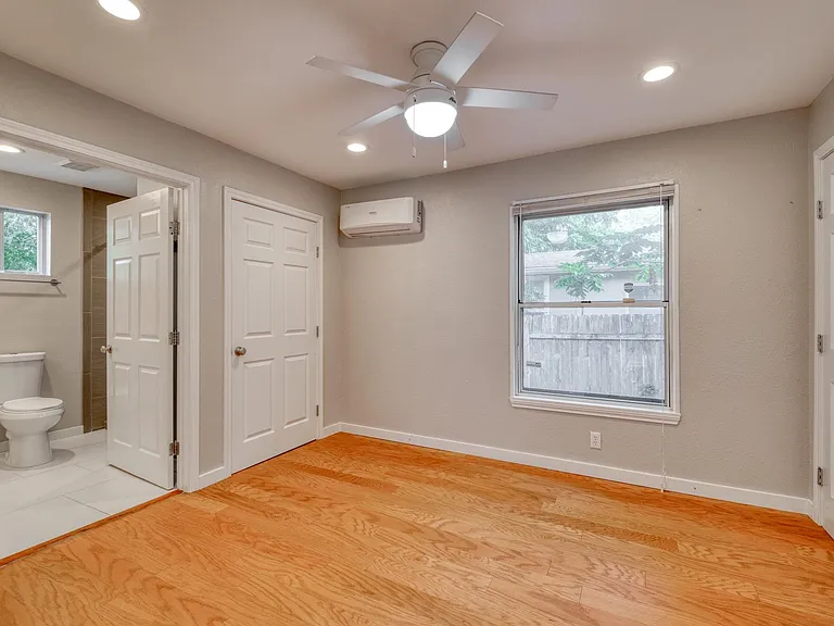 8202 Polar Dr — Photo 15