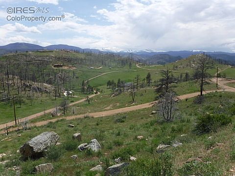 5th image of 37 Twin Pillars Dr